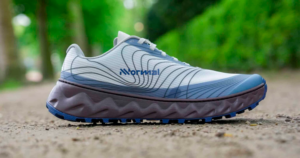 NNormal Brasil com 10% OFF: use o cupom SOUTRAIL e ganhe desconto em tênis e equipamentos trail
